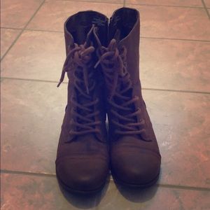 Women’s combat boots
